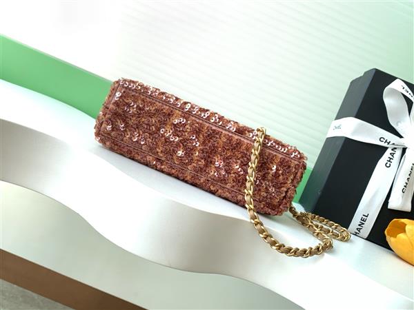 2026127215021206 720